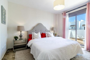 GH2-Family friendly apt in Estepona